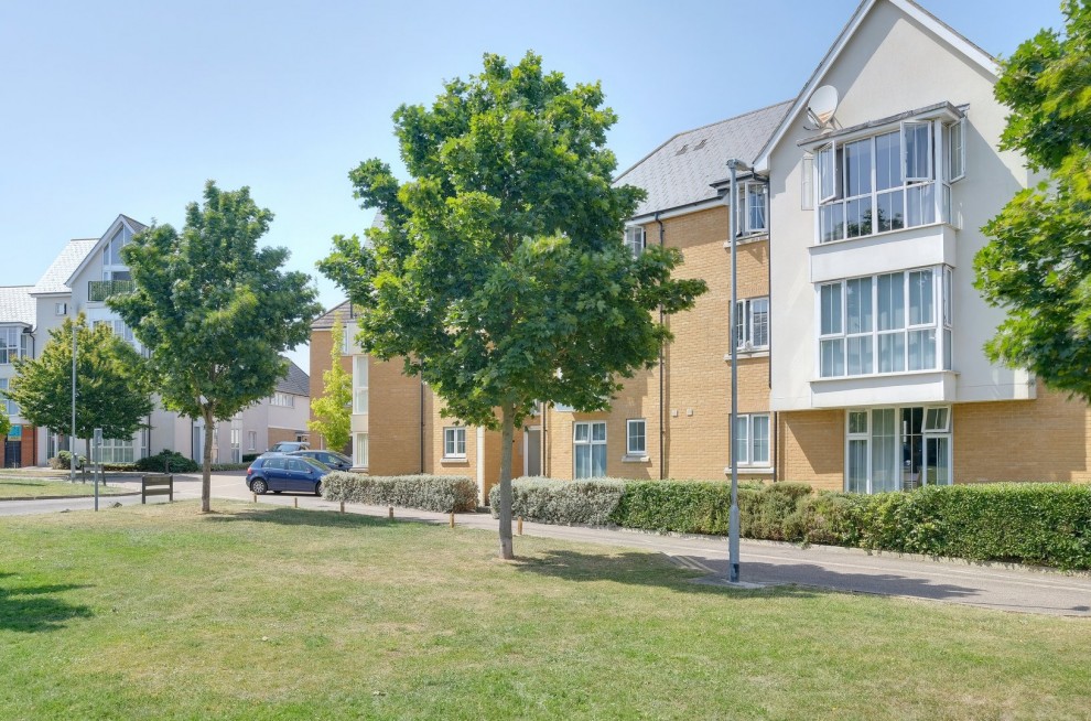 Lambourne Chase, Chelmsford, Essex - EAID:3363689002, BID:1388407