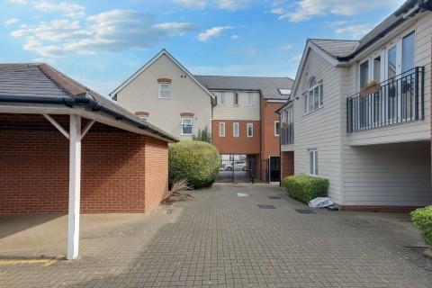 Baddow Road, Chelmsford, Essex - EAID:3363689002, BID:1388407