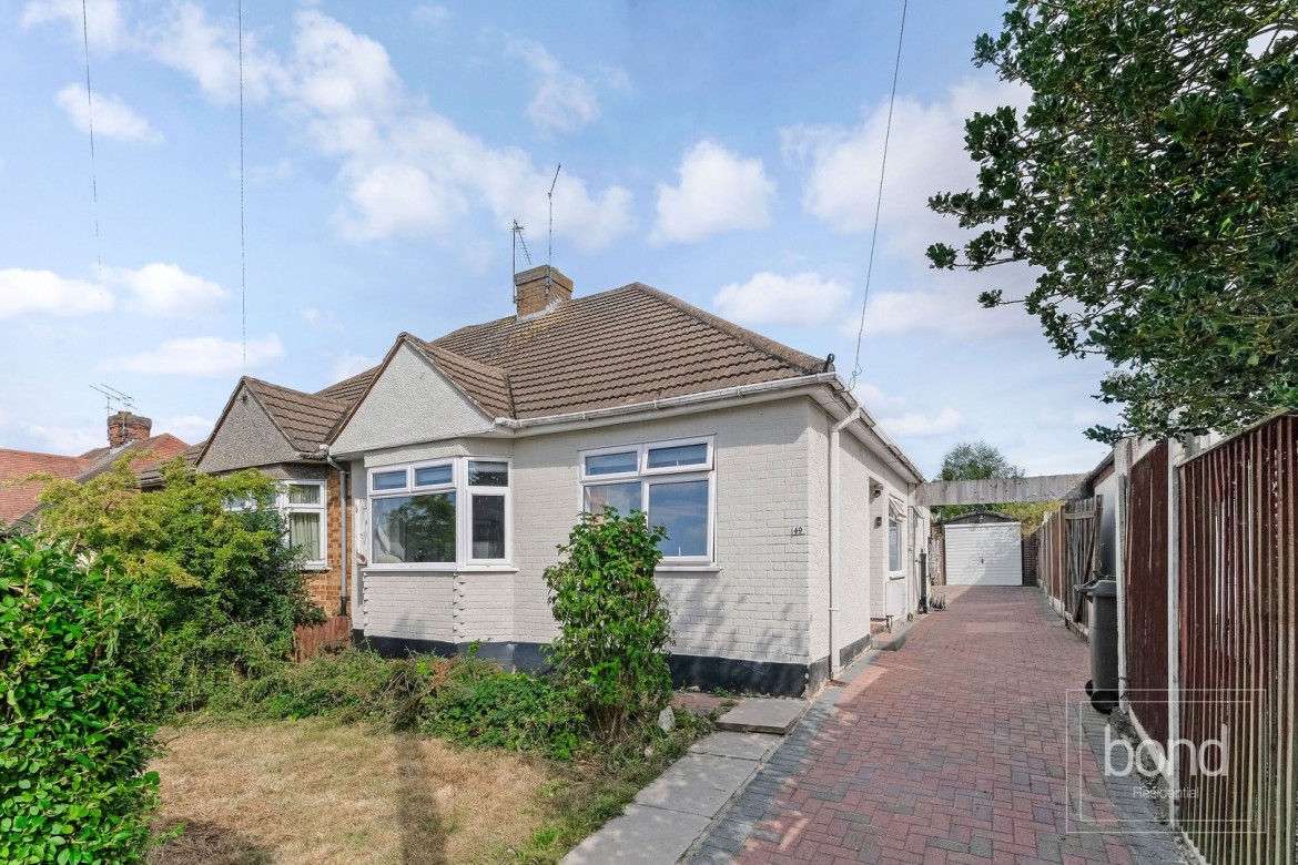 Images for Stewart Road, Chelmsford, Essex EAID:3363689002 BID:1388407