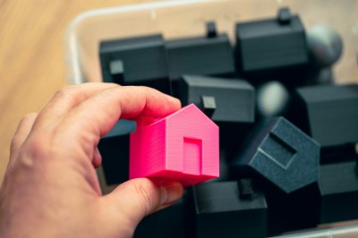 Choosing Between Leasehold and Freehold Properties